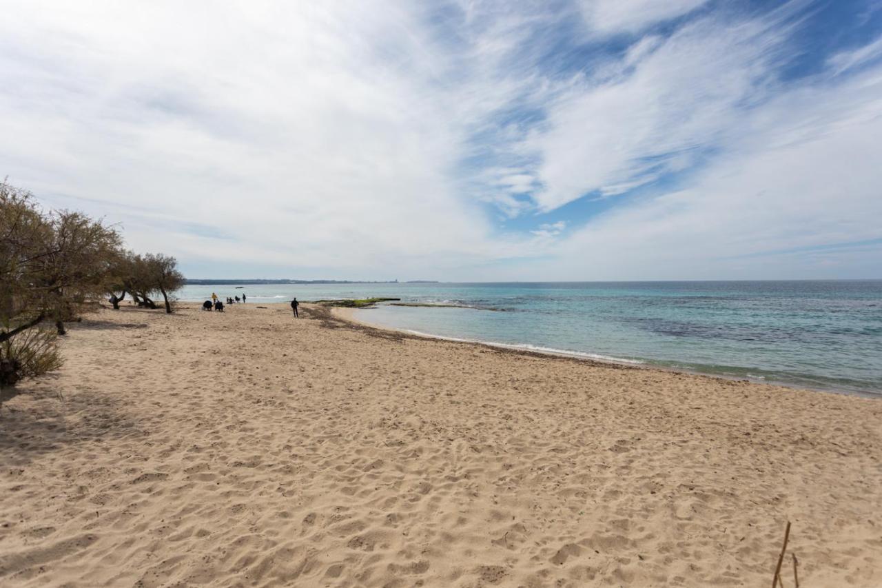 Villetta Bianca Sulla Spiaggia - Apulia Home กัลลีโปลี ภายนอก รูปภาพ