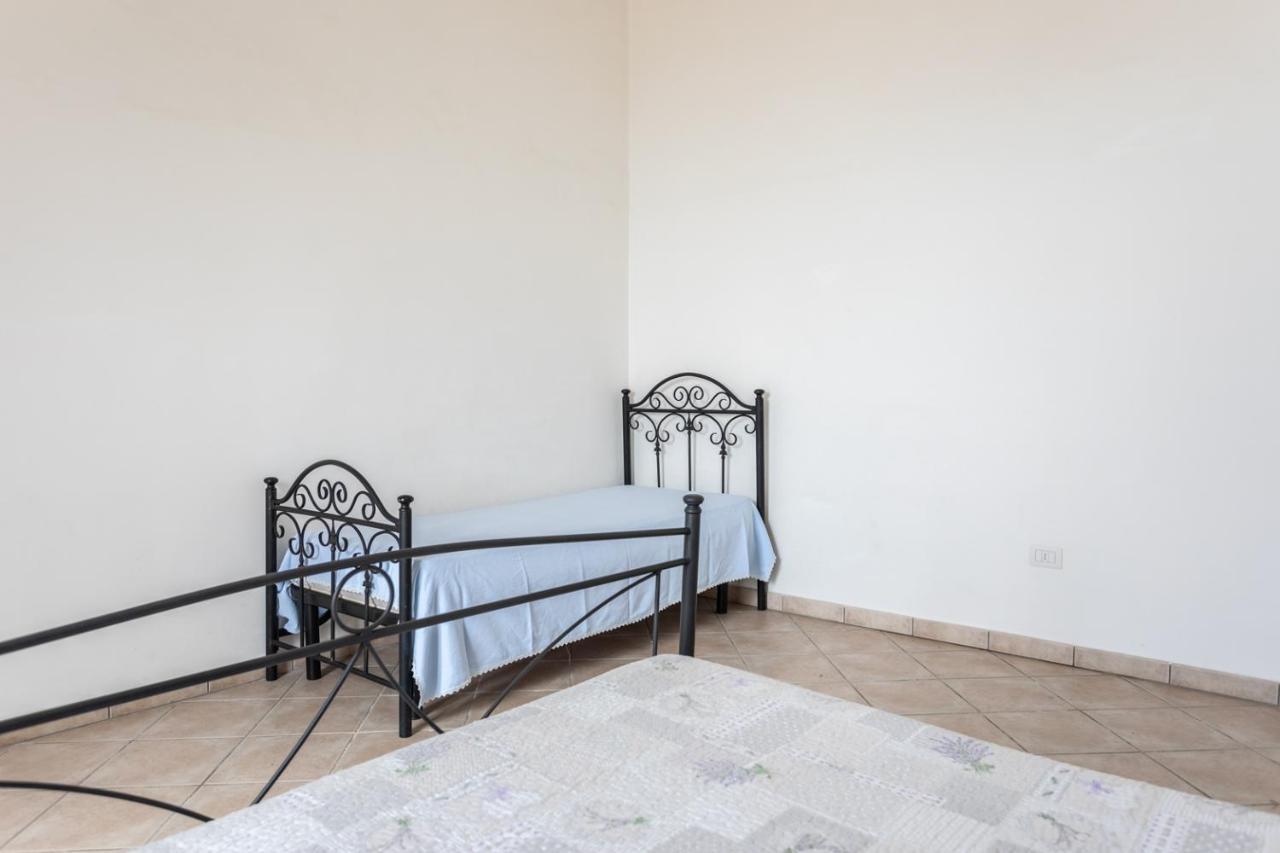 Villetta Bianca Sulla Spiaggia - Apulia Home กัลลีโปลี ภายนอก รูปภาพ